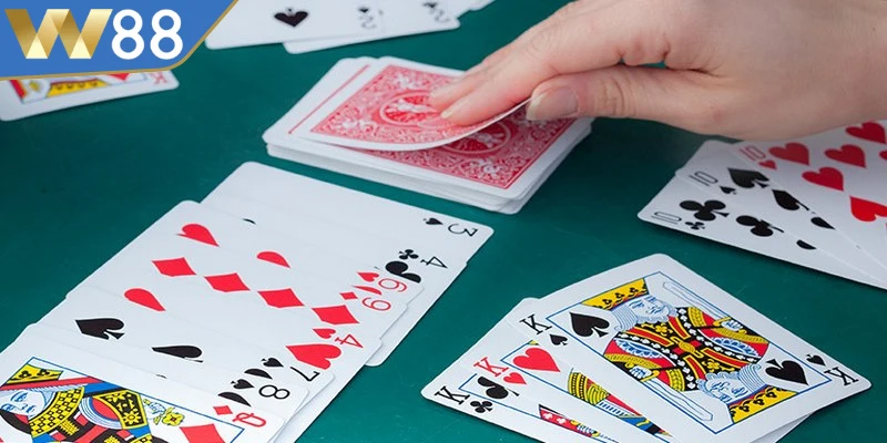 Chơi bài 6 lá tự tin, dừng lại đúng lúc là kinh nghiệm quan trọng